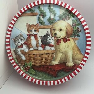 Royal Dansk 7.5" Christmas Cookie Tin, Kittens & Puppy (empty) 2013‎